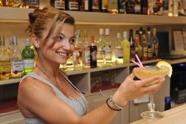 Bar