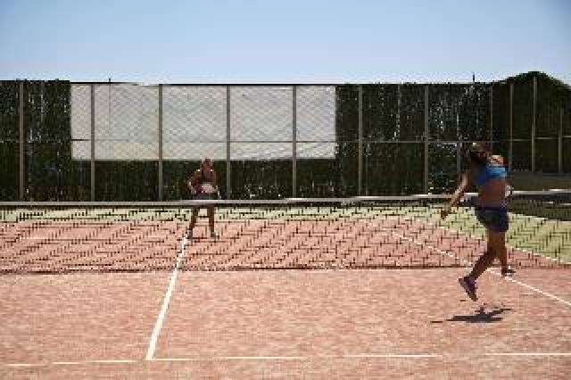 Desportos y Entretenimento