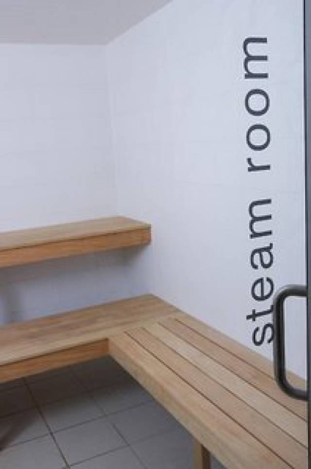 Desportos y Entretenimento
