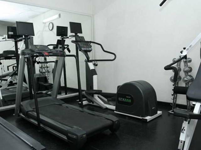 Desportos y Entretenimento