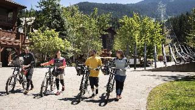 Desportos y Entretenimento