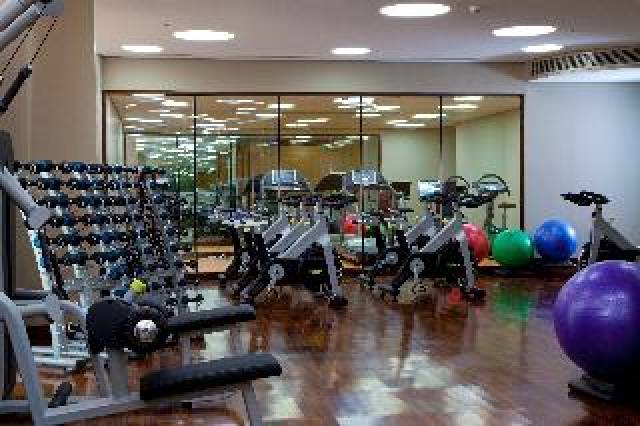 Desportos y Entretenimento