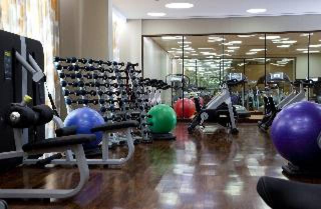 Desportos y Entretenimento