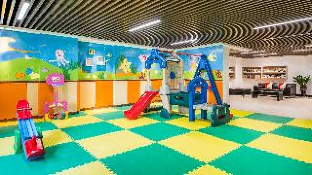 Desportos y Entretenimento