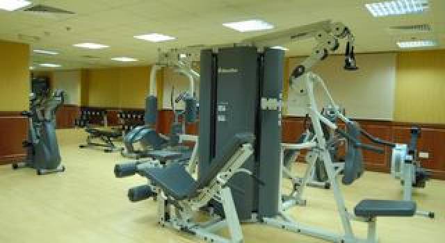 Desportos y Entretenimento