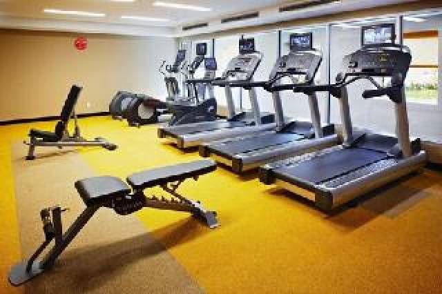Desportos y Entretenimento