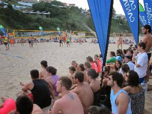 Desportos y Entretenimento
