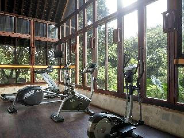 Desportos y Entretenimento