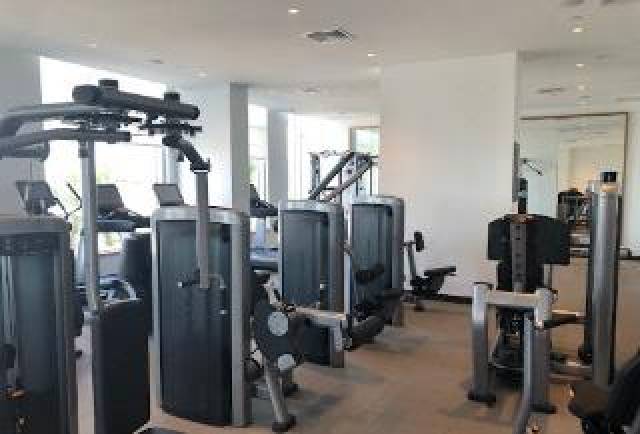 Desportos y Entretenimento
