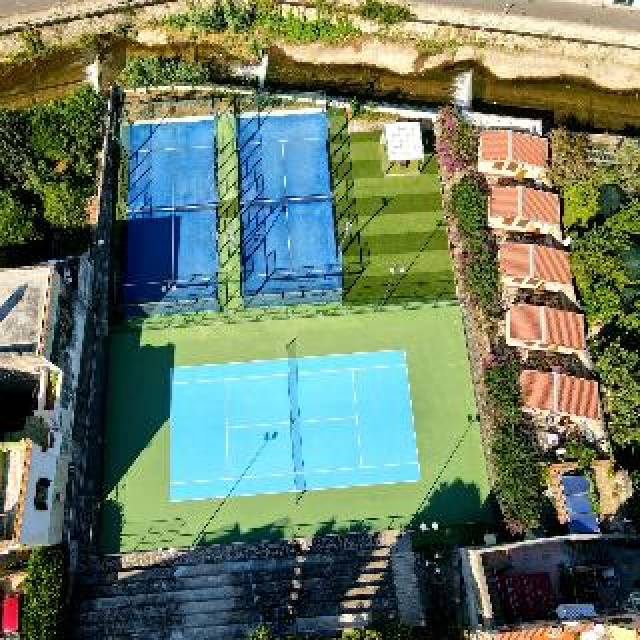 Desportos y Entretenimento