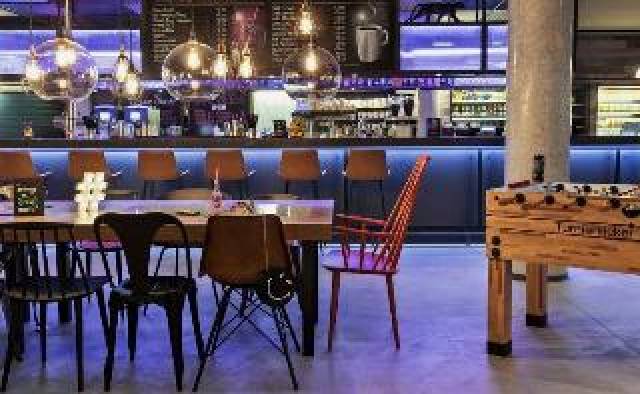 Bar
