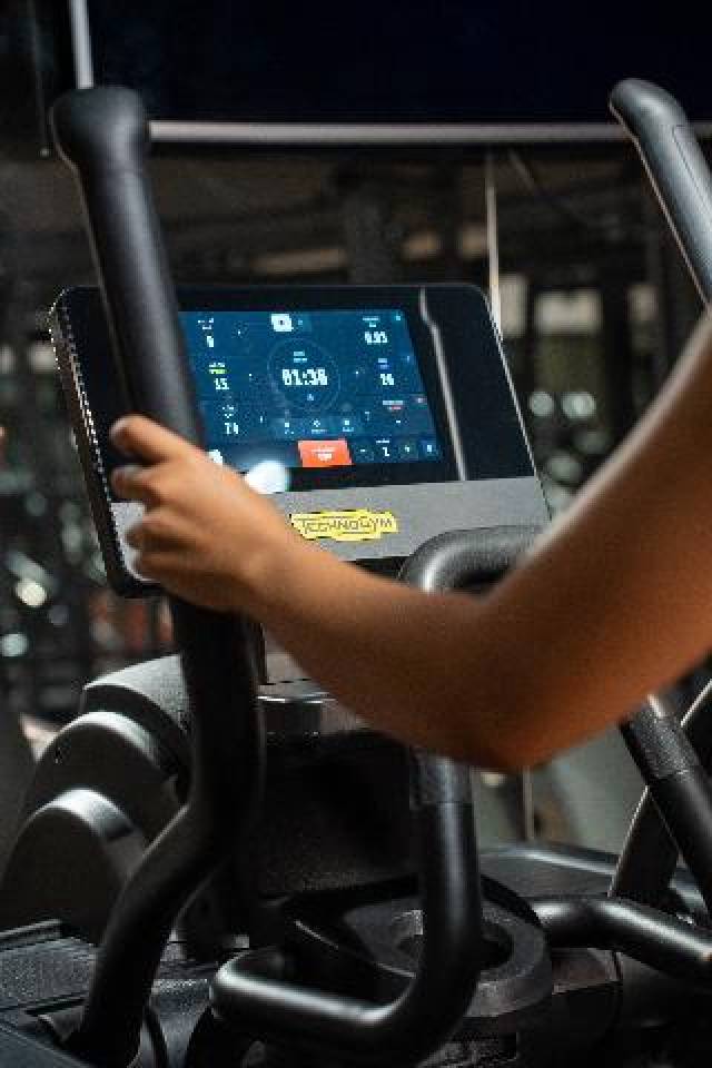 Desportos y Entretenimento