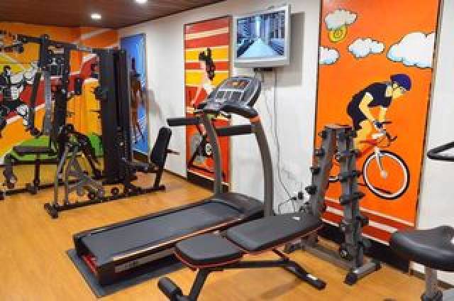 Desportos y Entretenimento
