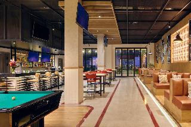 Bar