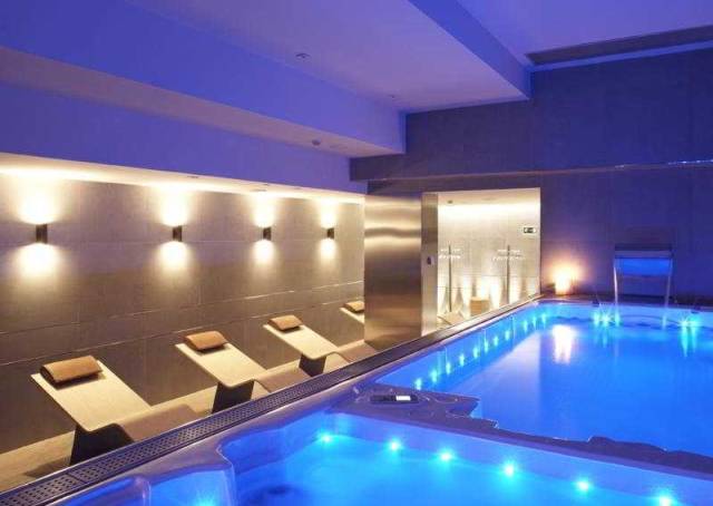 Piscina