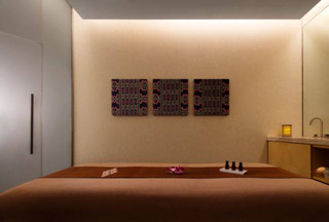 Desportos y Entretenimento