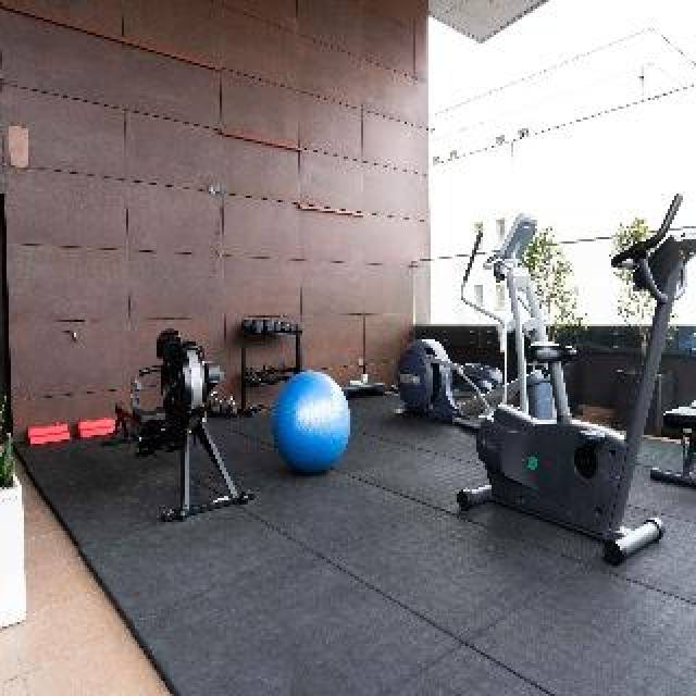 Desportos y Entretenimento