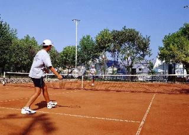 Desportos y Entretenimento
