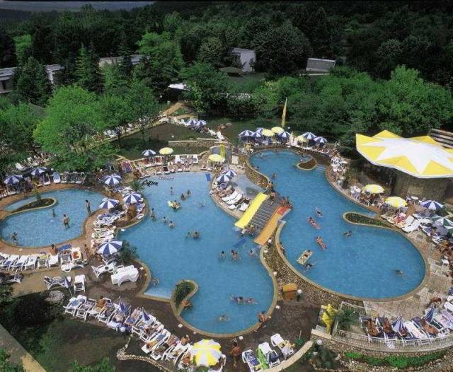 Piscina