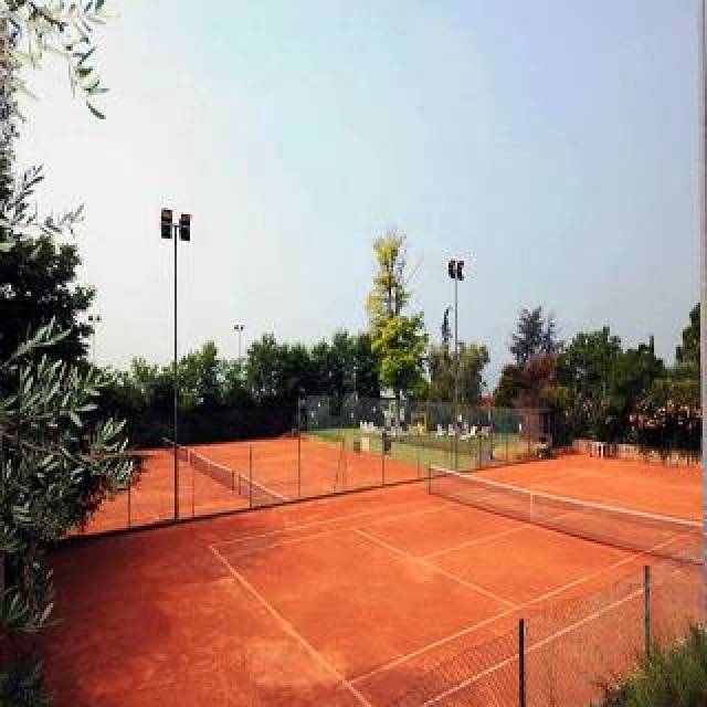 Desportos y Entretenimento