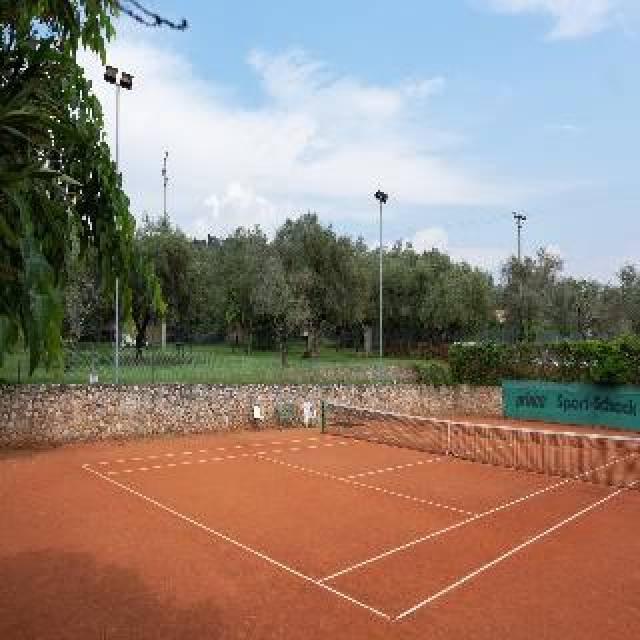 Desportos y Entretenimento
