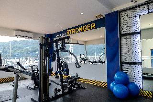 Desportos y Entretenimento