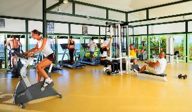 Desportos y Entretenimento