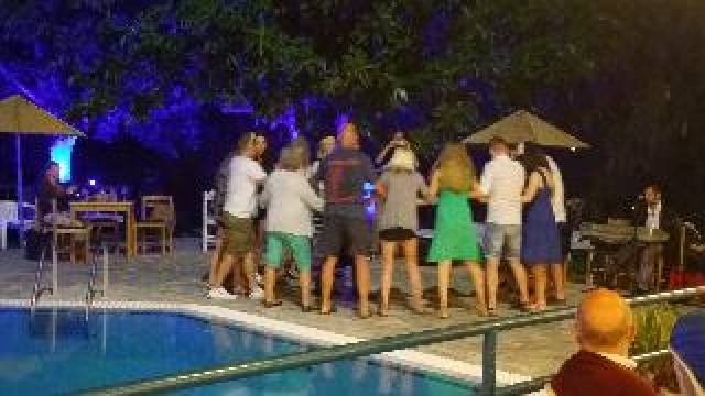 Desportos y Entretenimento