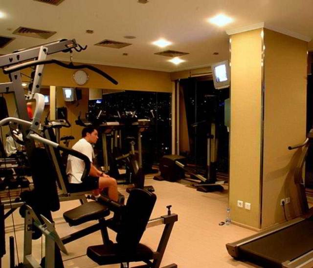 Desportos y Entretenimento