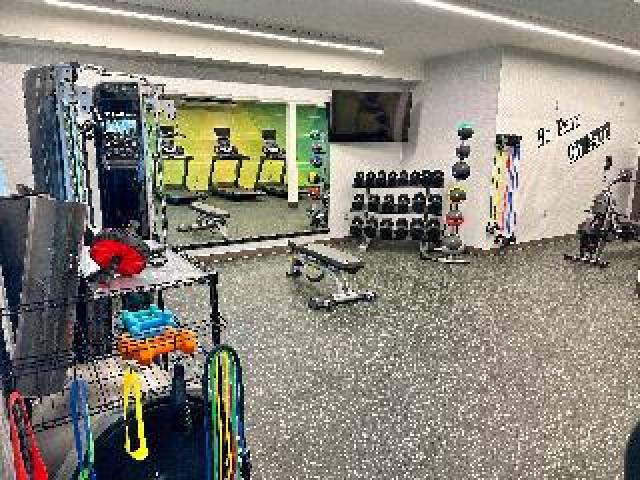 Desportos y Entretenimento
