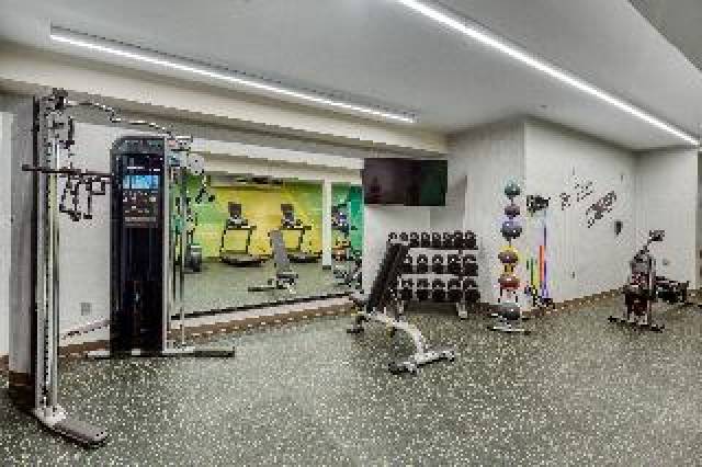 Desportos y Entretenimento