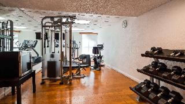 Desportos y Entretenimento