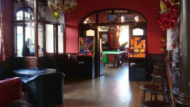 Bar