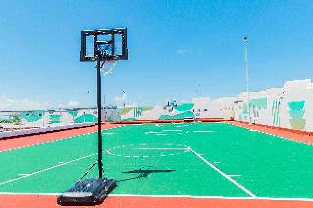 Desportos y Entretenimento