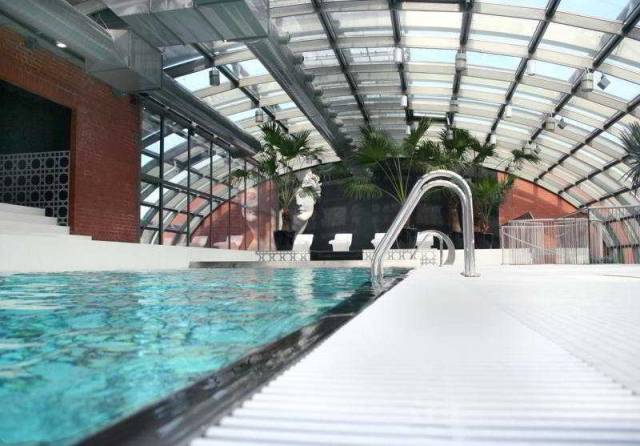 Piscina