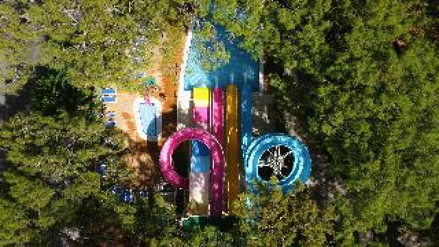 Desportos y Entretenimento
