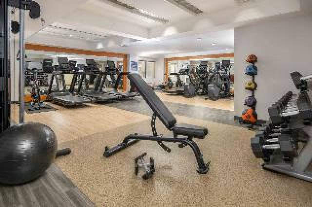 Desportos y Entretenimento