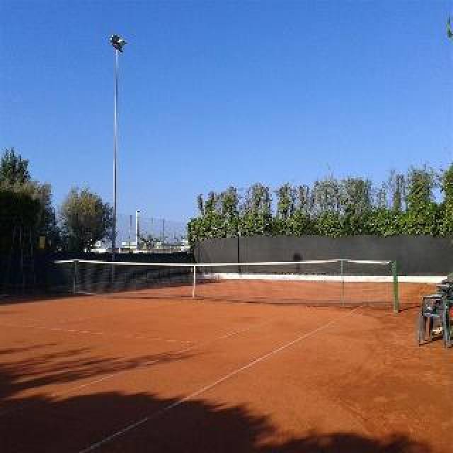 Desportos y Entretenimento