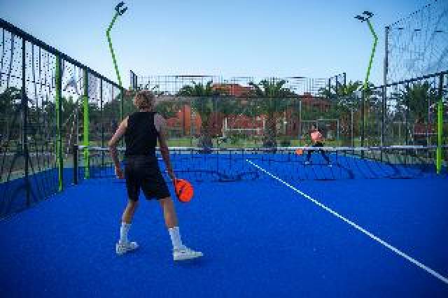 Desportos y Entretenimento