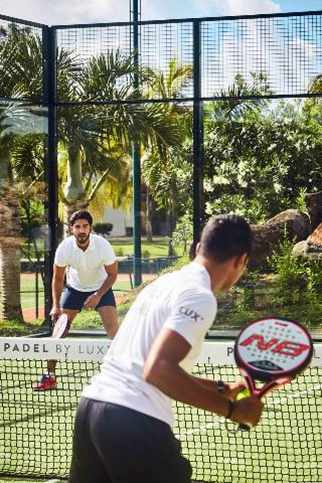 Desportos y Entretenimento