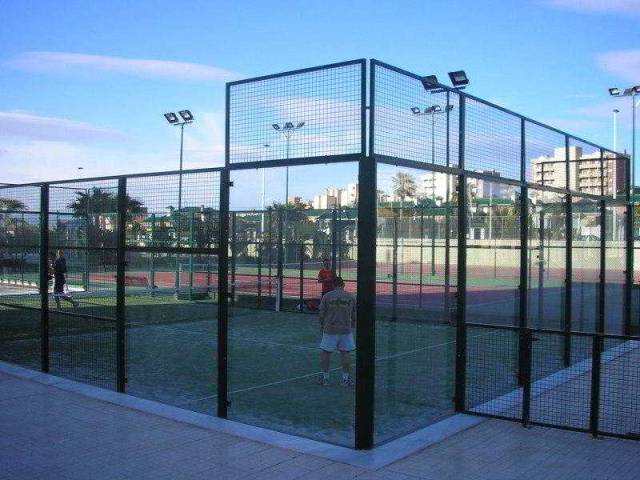 Desportos y Entretenimento
