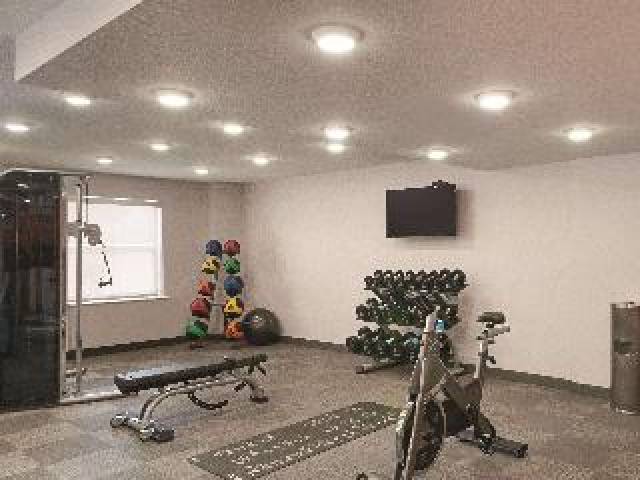Desportos y Entretenimento