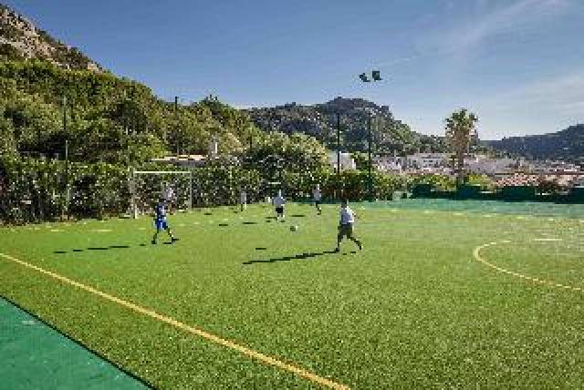 Desportos y Entretenimento