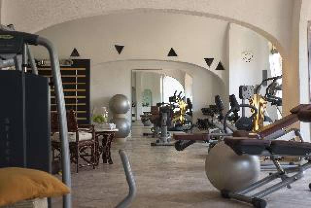 Desportos y Entretenimento