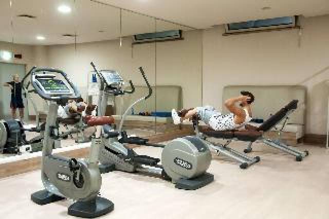 Desportos y Entretenimento