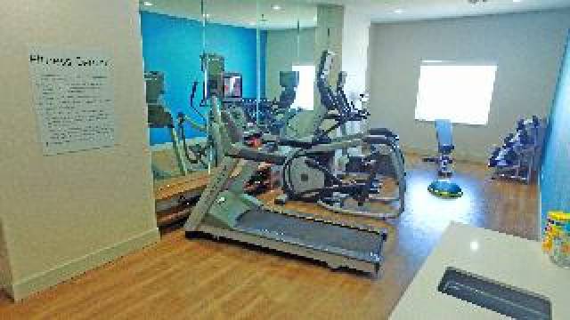 Desportos y Entretenimento