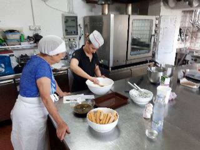 Desportos y Entretenimento