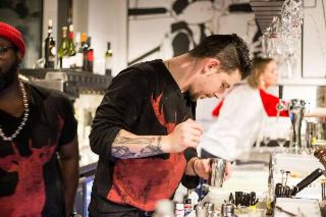 Bar
