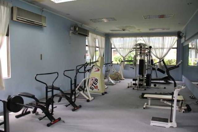 Desportos y Entretenimento