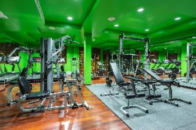 Desportos y Entretenimento